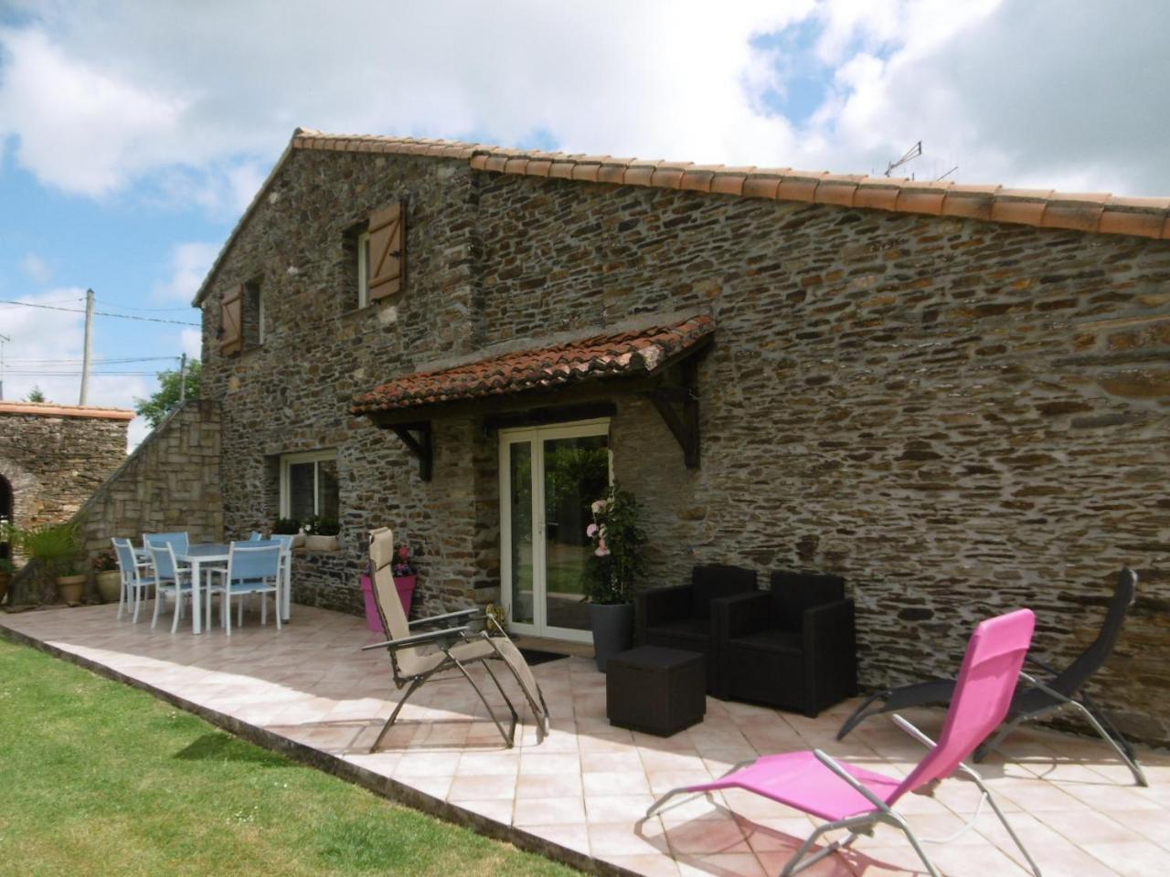 Au Clos De Launay Chambres D'Hotes Le Cellier Bagian luar foto
