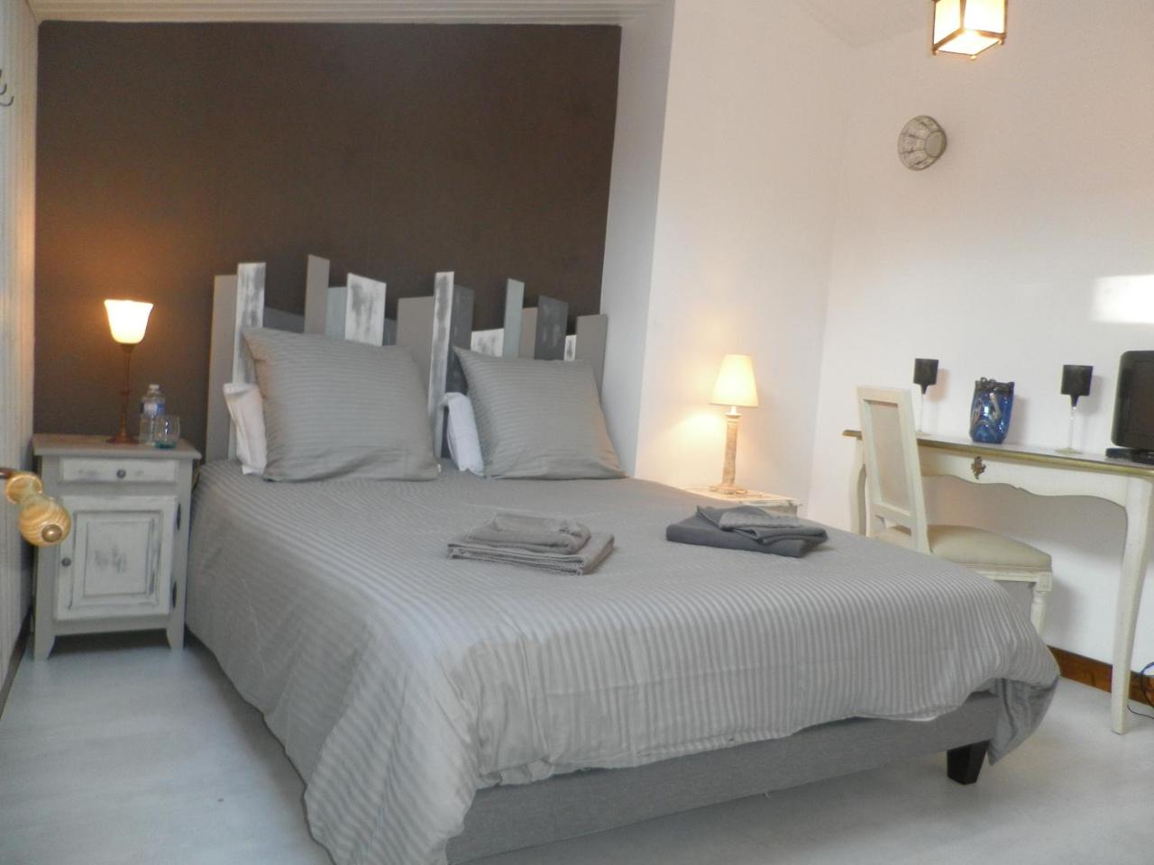 Au Clos De Launay Chambres D'Hotes Le Cellier Bagian luar foto